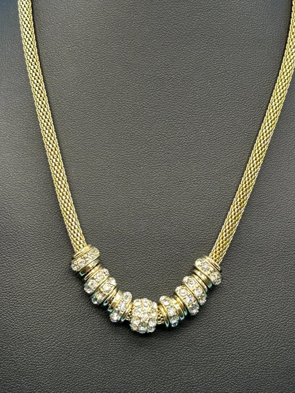 VTG Anne Klein Gold-Tone Mesh Choker Necklace Crystal Slide Charms